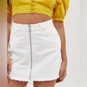 NWOT Free People, We The Free Zip It Up Mini Skirt white Denim Distressed sz 25
